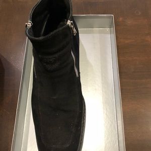 Men’s suede shoes